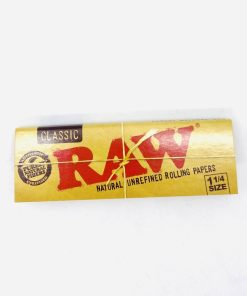 size 1-1/4 Raw classic natural undefined rolling papers